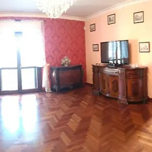 Affittacamere La Casa Di Tizio, Caio E Sempronio, Roma